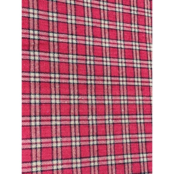 Red Plaid Cotton Fabric 1/2 Yard 45" Wide Quilting Sewing - Picture 1 of 10